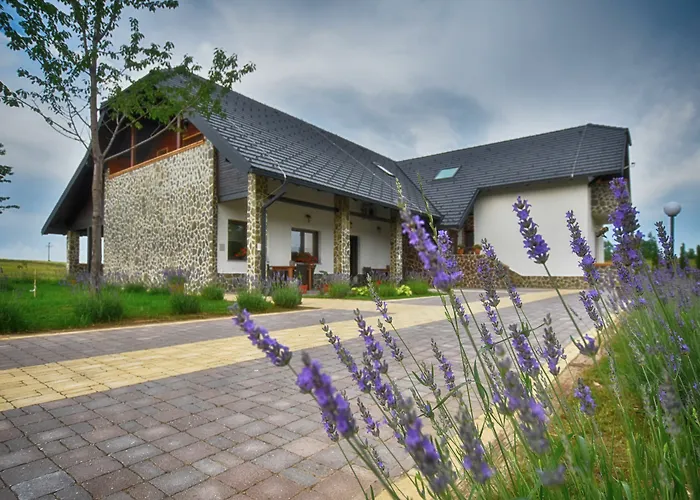 Villa Stone